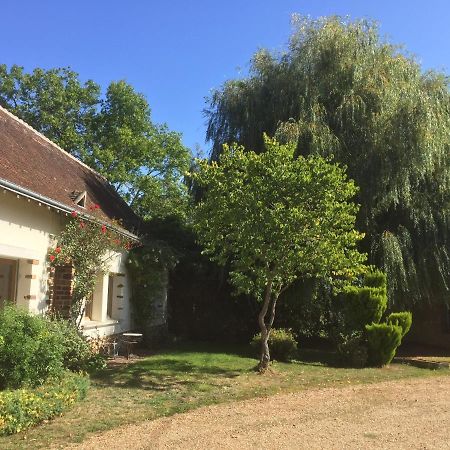 Le Mesnil Bed & Breakfast Dance  Luaran gambar