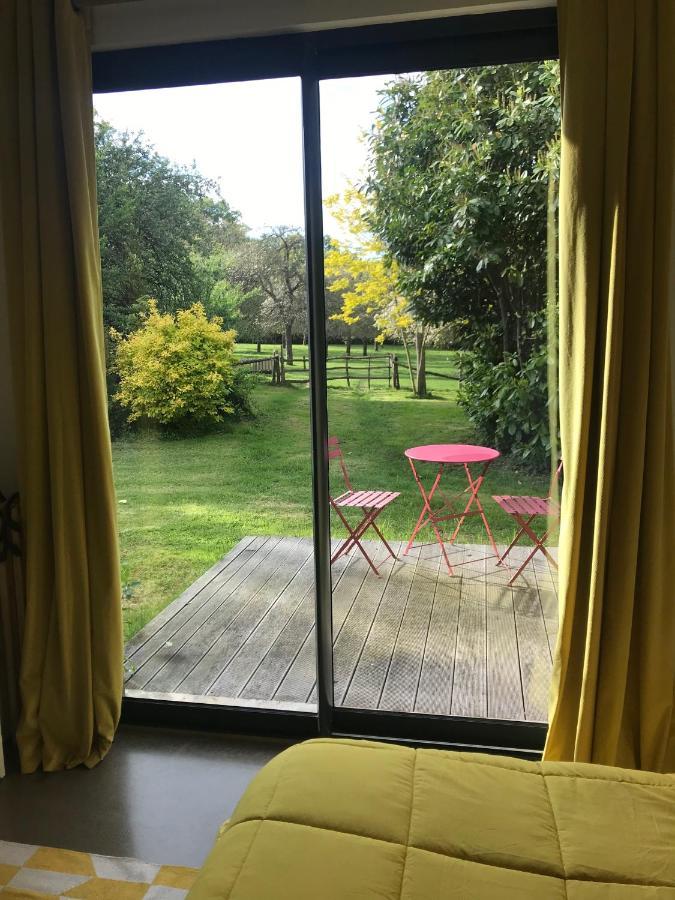 Le Mesnil Bed & Breakfast Dance  Luaran gambar